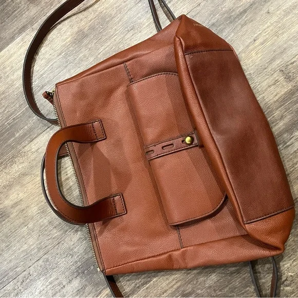 NWOT unisex Fossil Elegant Brown Leather Backpack - Picture 4 of 7